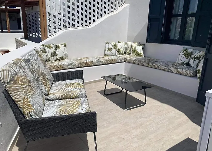 Pet friendly Beautiful Apartment In Platis Gialos