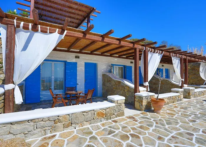 Maganos Apartments Paraga 