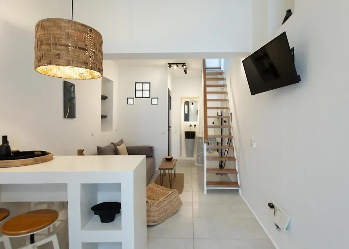 Private Silven Little Venice Stay, Mykonos Town