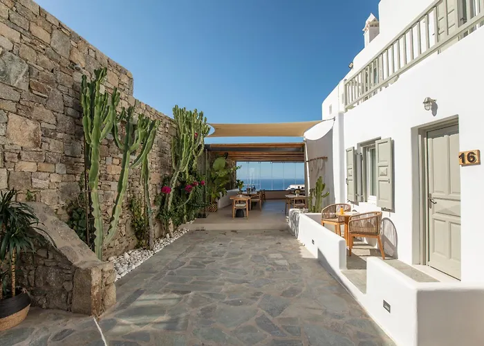 Mykonos Town hotels near Andreas Bekas