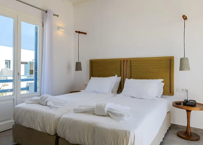 Mykonos Town hotels near Matoyianni Street