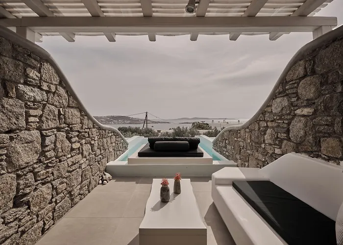 Adel Private Suites Mykonos Town