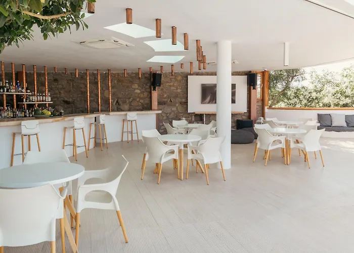 Albatros Club Mykonos Hotel Panormos 
